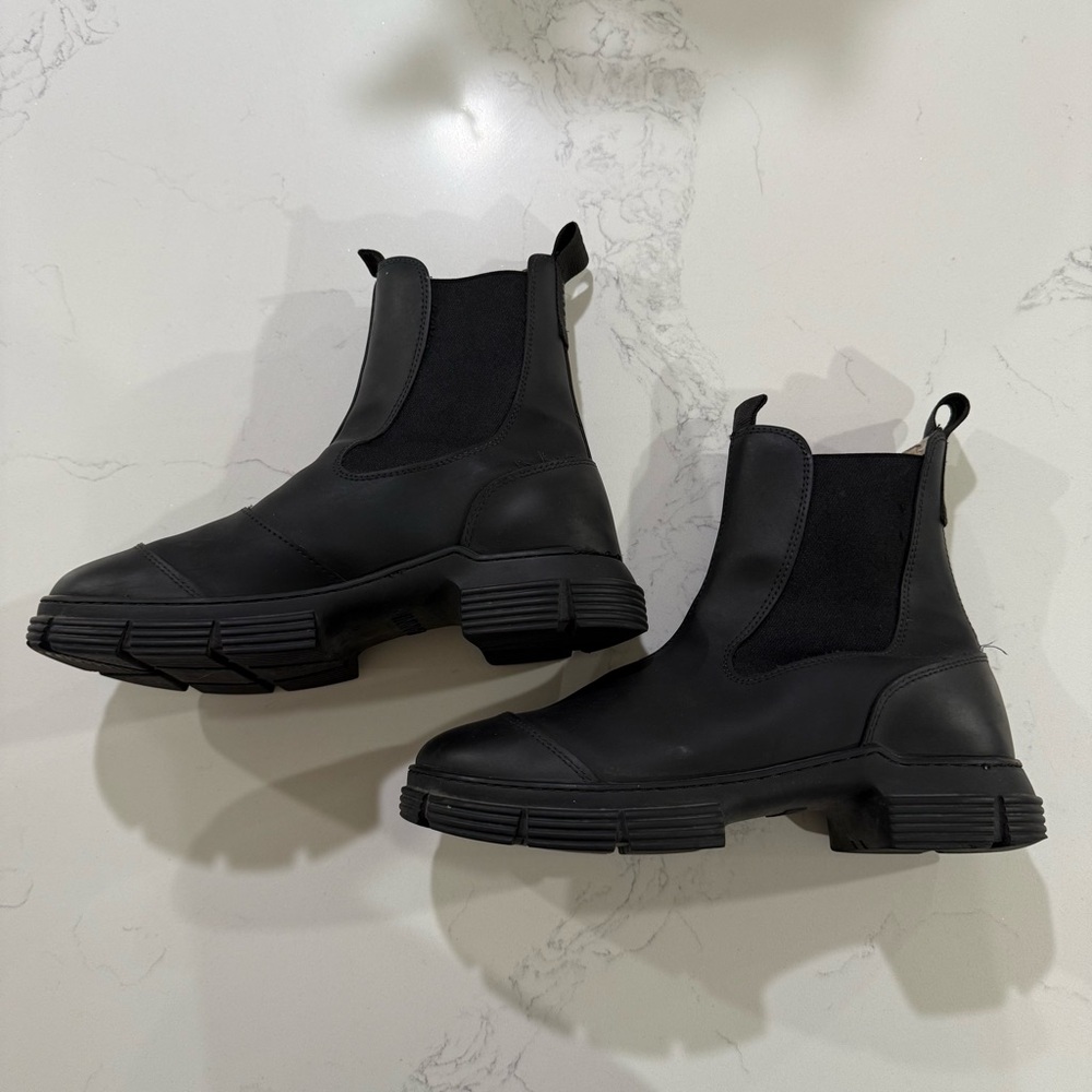 Ganni Black Lug Sherpa Boots